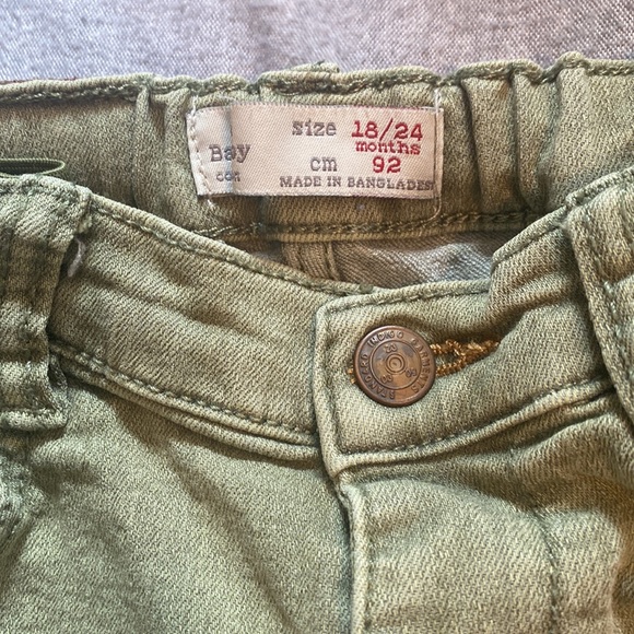 Zara boys spring jeans - Picture 3 of 3